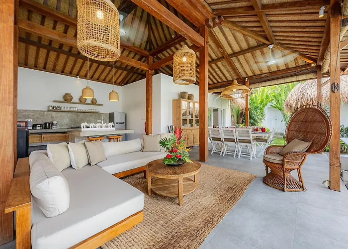 Villa Aksara By Optimum Bali - 800 M To & Kudeta - Oberoi *