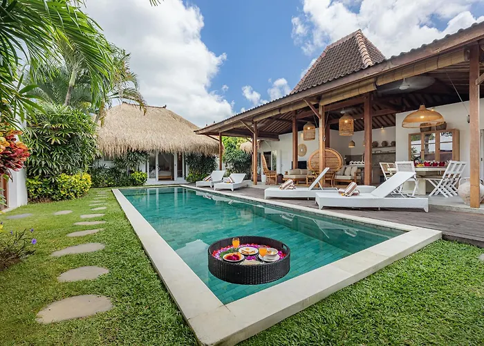 Villa Aksara By Optimum Bali - 800 M To & Kudeta - Oberoi